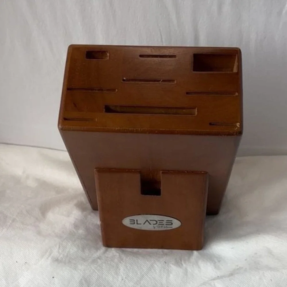 Blades by Rick Maurer Wooden Knife Block Storage Stand